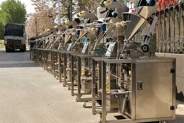 小型粉劑全自動包裝機(jī)廣泛適用于食品粉劑、中藥沖劑的小袋包裝